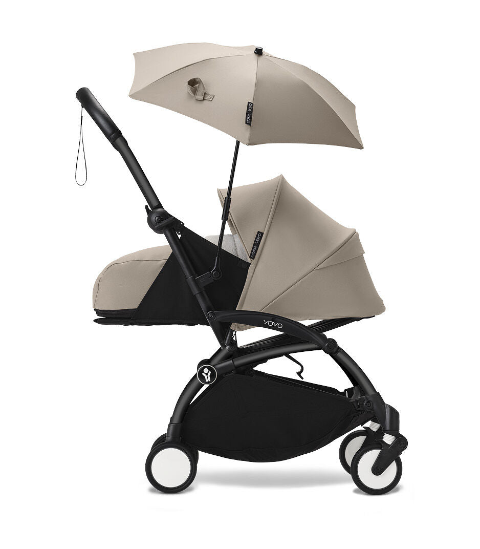 Stokke YOYO+ 0+ matkarattaat (0 - 6 kk) päivävarjolla
